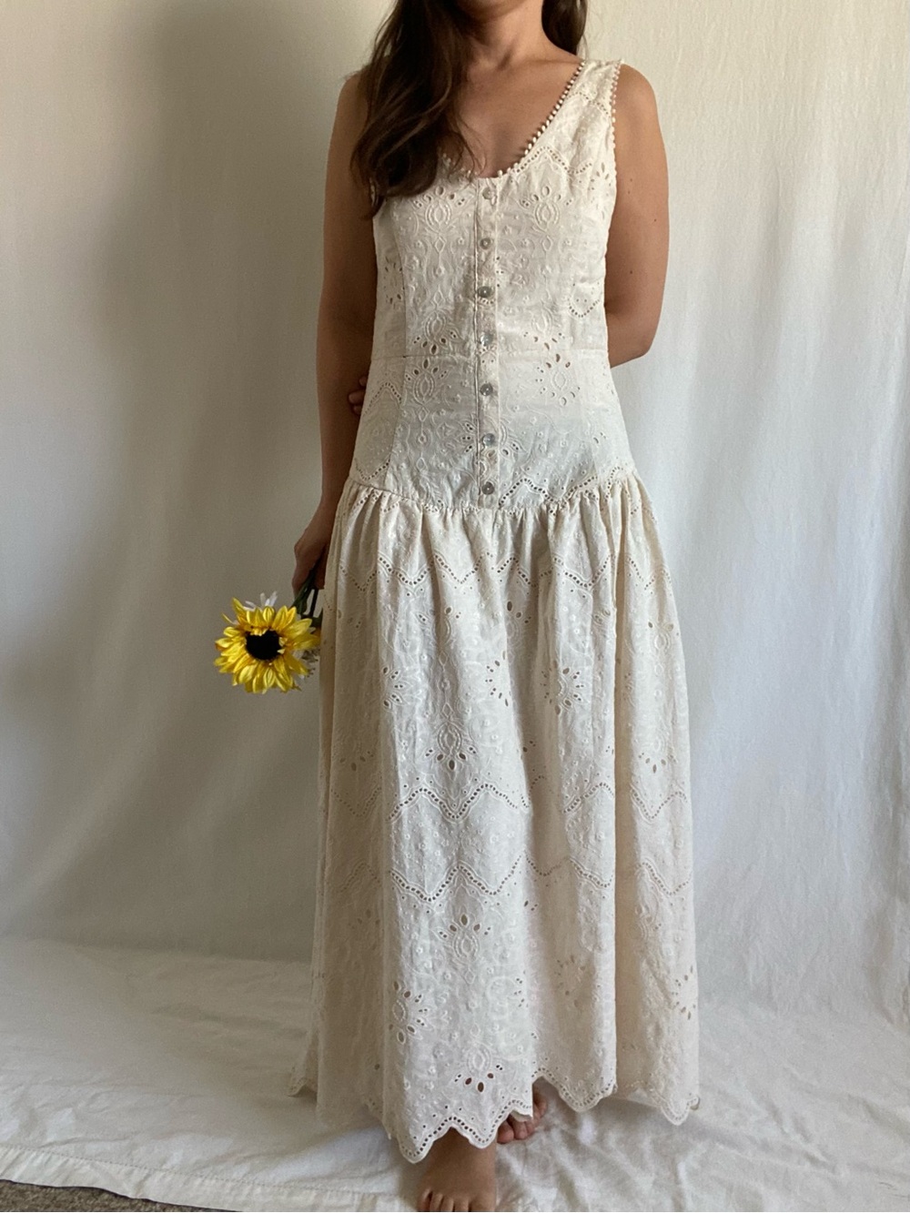 House of Harlow 1960 Cream Eyelet Button-Front Maxi Dress Size 6